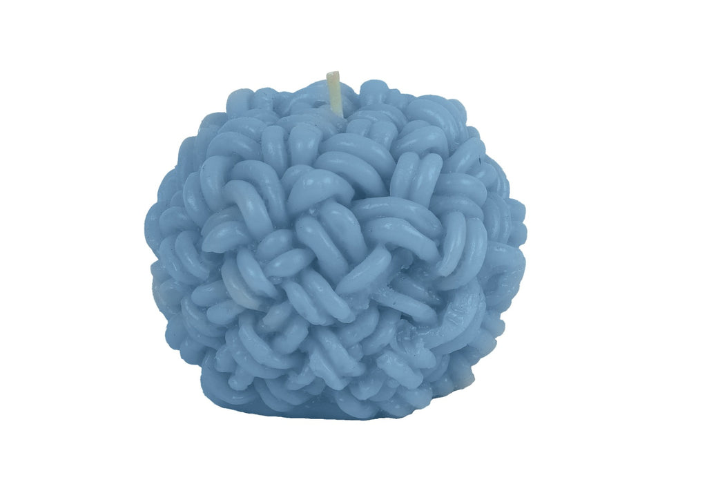 Wollen Yarn Candle – Soothing Aroma & Elegant Design